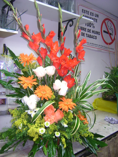 Arreglos Florales* - Floristería Pétalos y Arte, 